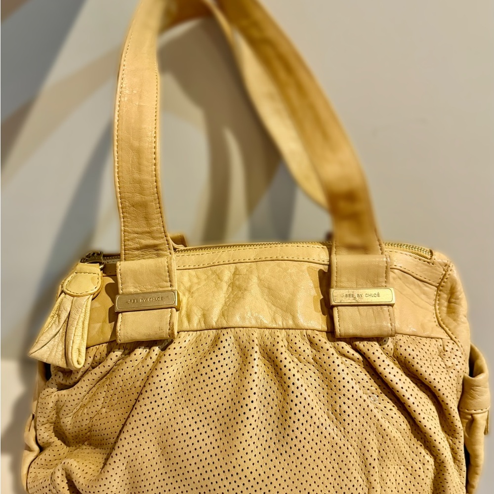 See By Chloe Tan Leather Shoulder Bag
